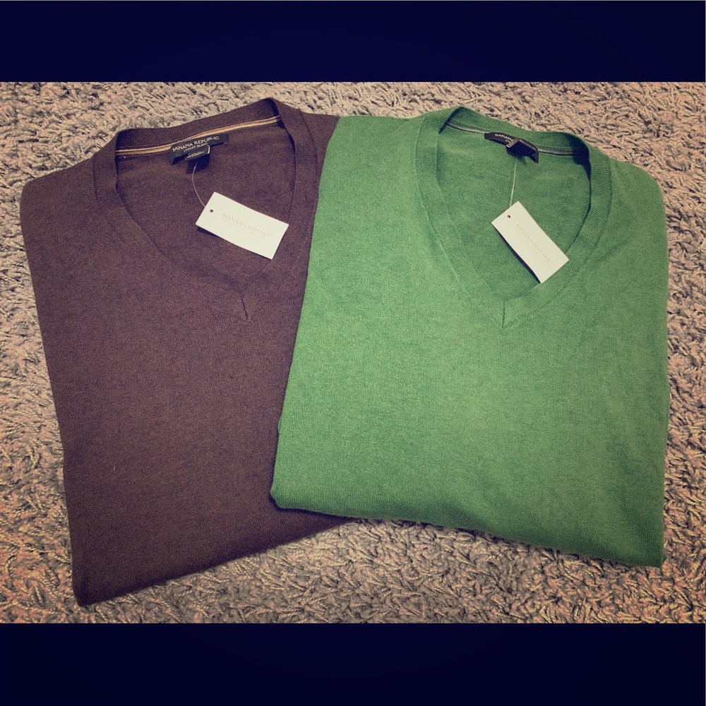 Men's Banana Republic luxury blend sweaters. NWT!